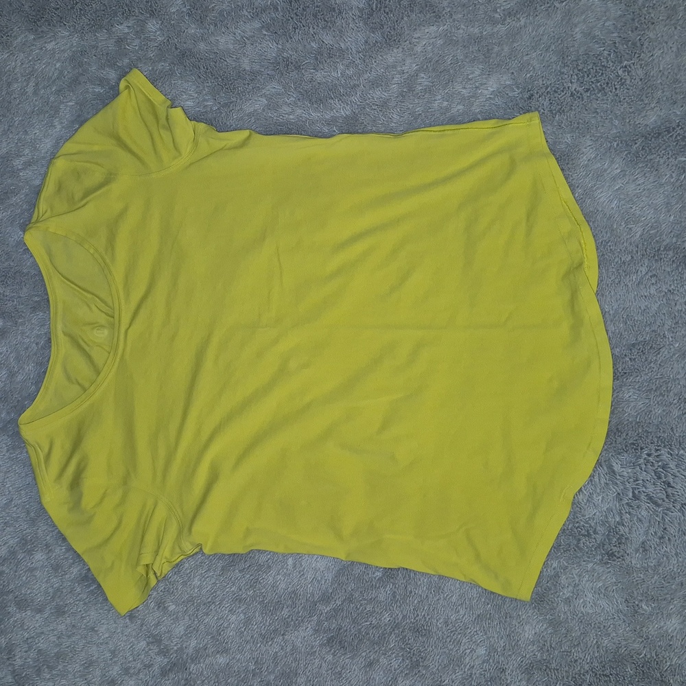 Lululemon Athletica Bright Yellow Short Sleeve Tee - Picture 6 of 8